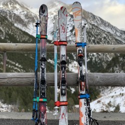 Porte-skis et bâtons de ski SKI-N-GO
